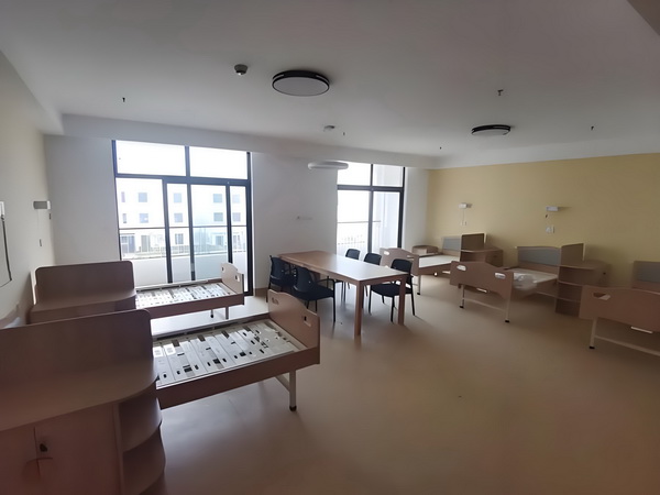 倾城怜妃：替婚不替身